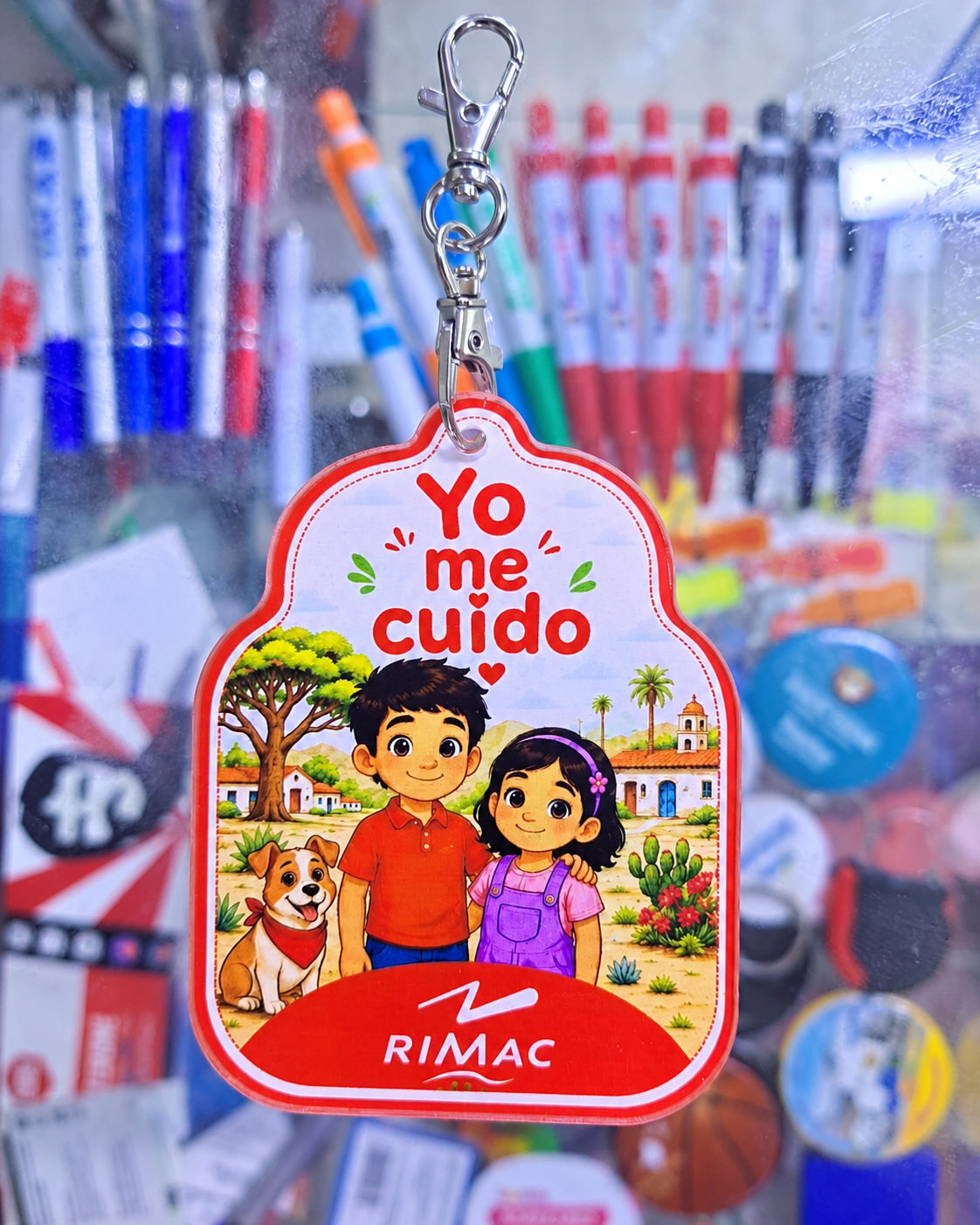 Llaveros de acrílico personalizados con corte láser en Lima